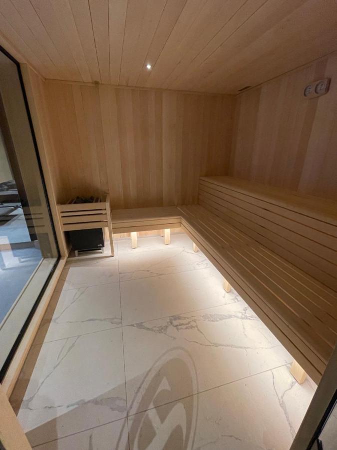 Gespere Le Stella Apartment เลส์เฌต์ ภายนอก รูปภาพ